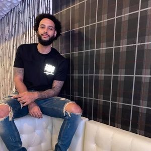 Meet your Posher, Aj